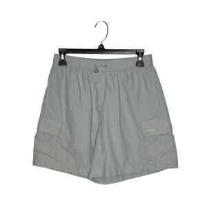 Top Ten Balance Movement Shorts Soft Gray Color Small Cargo Pocket Elastic Waist